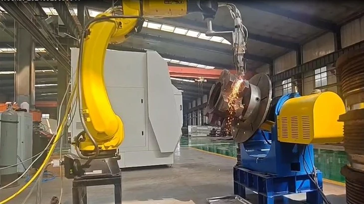 Mașină de placare cu laser robot